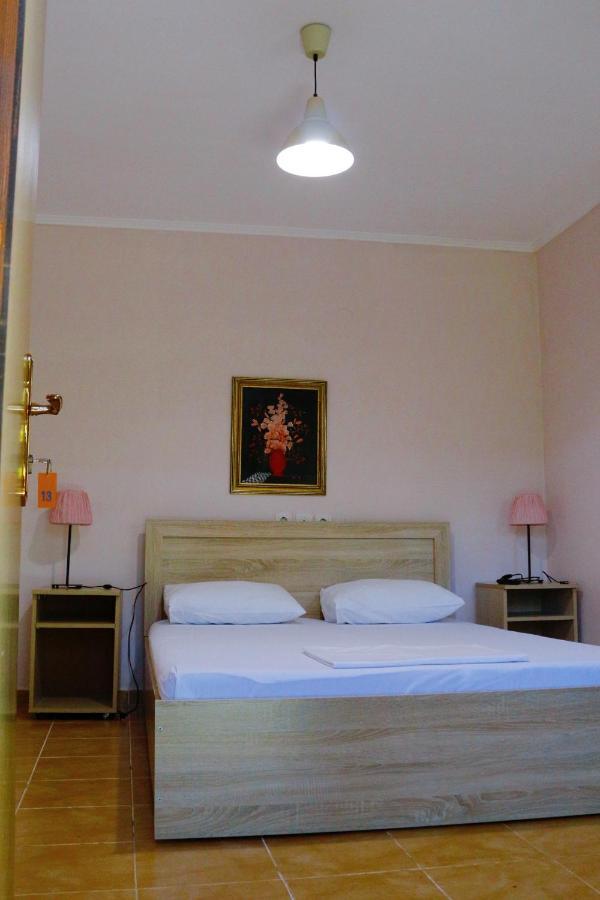 Guest House Alashara Пицунда Стая снимка